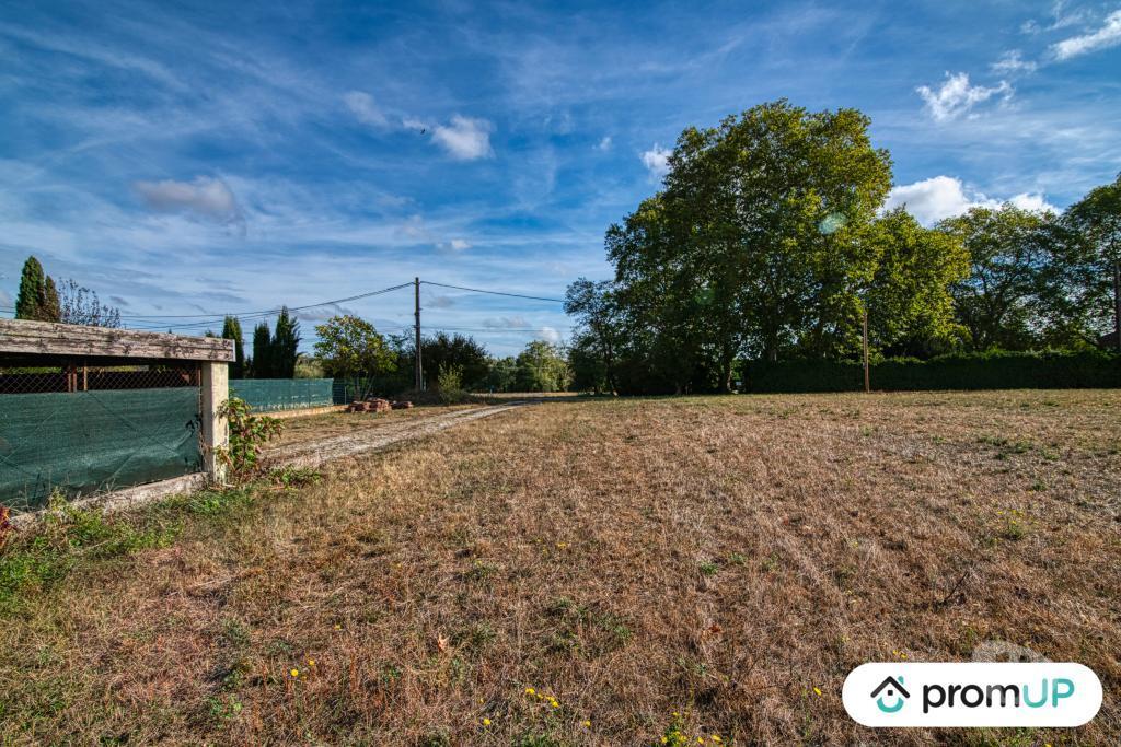 Terrain à vendre Haute-Garonne Cintegabelle - 31550 - Photos Vivastreet (V6337) Terrain constructible 8674 m2 à Cintegabelle