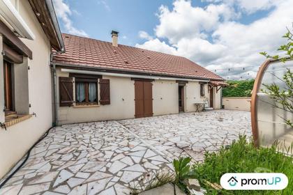 Vente Maison St Eloy de Gy Cher - Photos Vivastreet (V5897) Maison de 203 m2 à Saint-Éloy-De-Gy