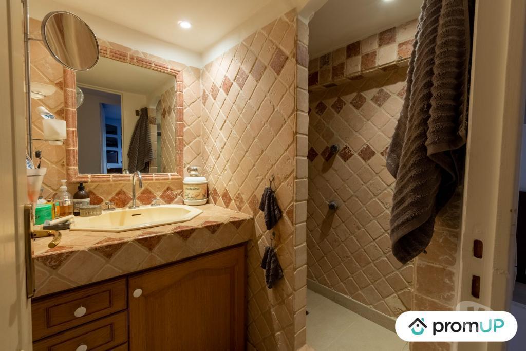 Vente Maison Var Cogolin - 83310 - Photos Vivastreet (VM4145) Très beau duo, habitation + studio