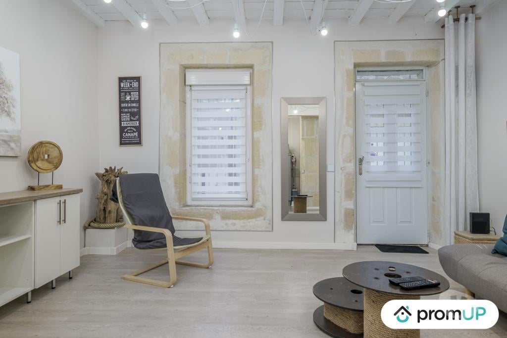 Vente Maison Bouches-du-Rhône Arles - 13200 - Photos Vivastreet (V4914) Maison de village T3, idéal investisseurs