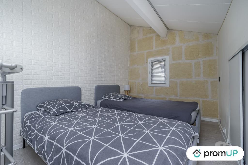 Vente Maison Bouches-du-Rhône Arles - 13200 - Photos Vivastreet (V4914) Maison de village T3, idéal investisseurs