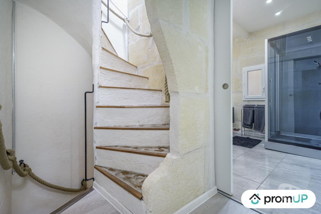 Vente Maison Bouches-du-Rhône Arles - 13200 - Photos Vivastreet (V4914) Maison de village T3, idéal investisseurs