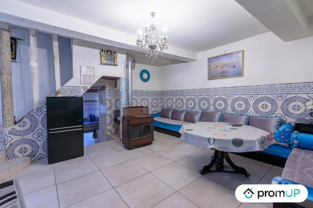 Vente Maison Lot-et-Garonne Port Ste Marie - 47130 - Photos Vivastreet (V4941) Maison de bourg ancienne 3 chambres