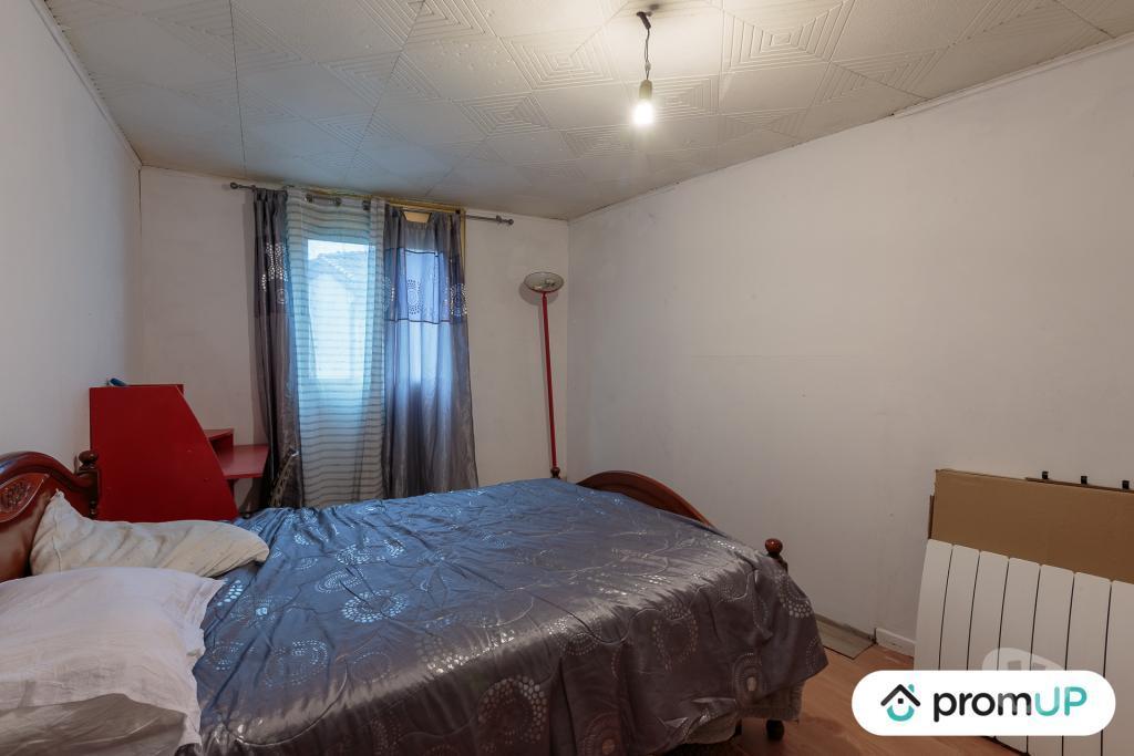 Vente Maison Lot-et-Garonne Port Ste Marie - 47130 - Photos Vivastreet (V4941) Maison de bourg ancienne 3 chambres