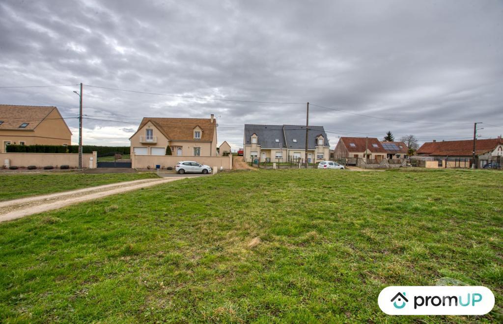 Terrain à vendre Eure-et-Loir Sandarville - 28120 - Photos Vivastreet (VT768) Beau terrain de 934m2