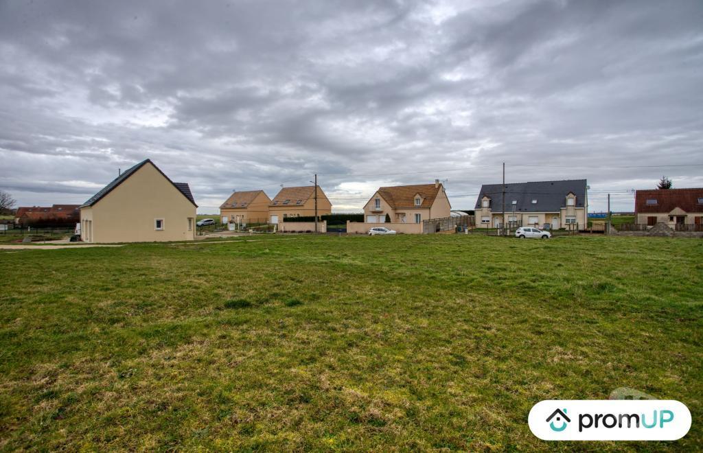 Terrain à vendre Eure-et-Loir Sandarville - 28120 - Photos Vivastreet (VT768) Beau terrain de 934m2