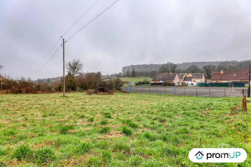 Terrain à vendre Sarthe Pruille l'Eguille - 72150 - Photos Vivastreet (VT1186) Beau terrain constructible 2076 m²