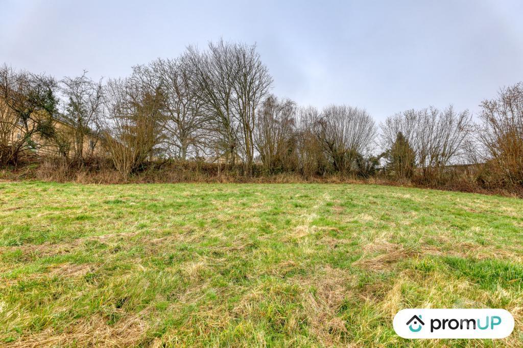 Terrain à vendre Sarthe Pruille l'Eguille - 72150 - Photos Vivastreet (VT1186) Beau terrain constructible 2076 m²