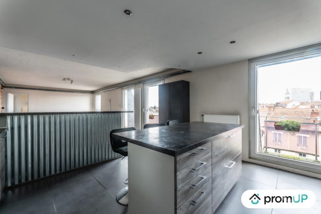 Appartements à vendre Allier Montlucon - 03100 - Photos Vivastreet (V5398) Appartement T3 de 130m2 à Montlucon