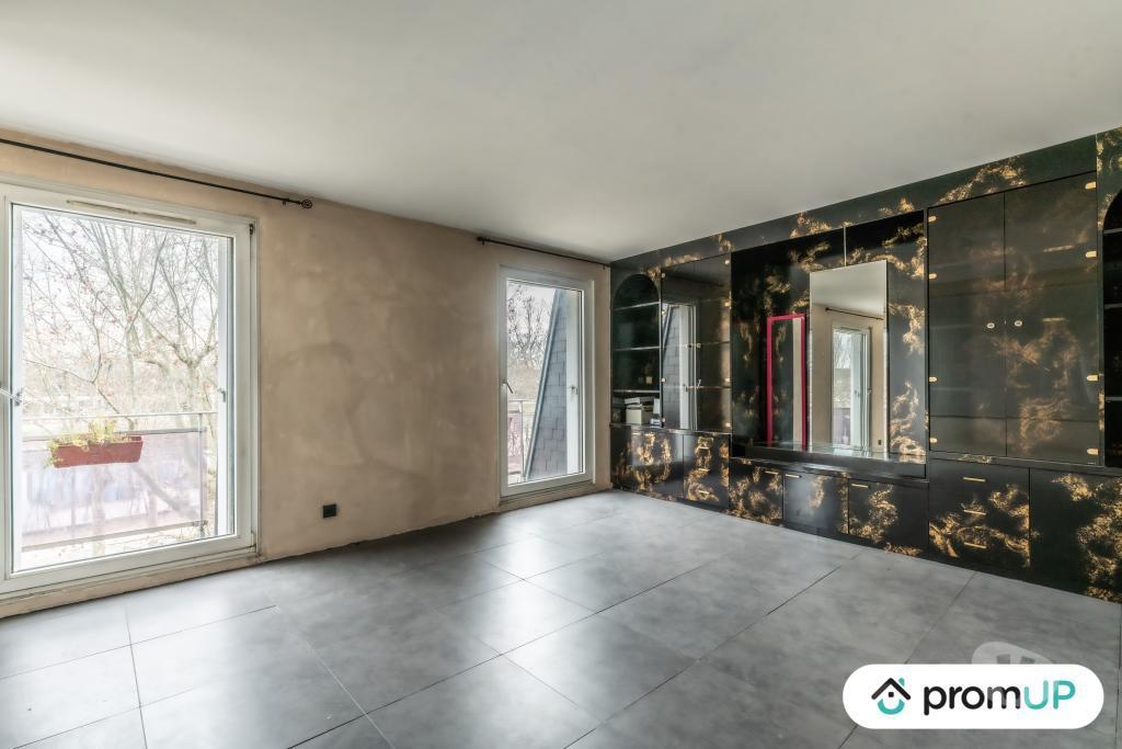 Appartements à vendre Allier Montlucon - 03100 - Photos Vivastreet (V5398) Appartement T3 de 130m2 à Montlucon