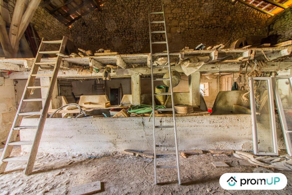 Vente Maison Dordogne Montagrier - 24350 - Photos Vivastreet (VM2742) Grange de 130m² à Montagrier