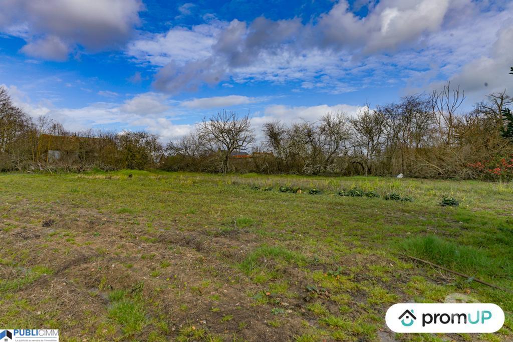 Terrain à vendre Indre Luzeret - 36800 - Photos Vivastreet (VT370) Terrain à vendre à Luzeret (36)