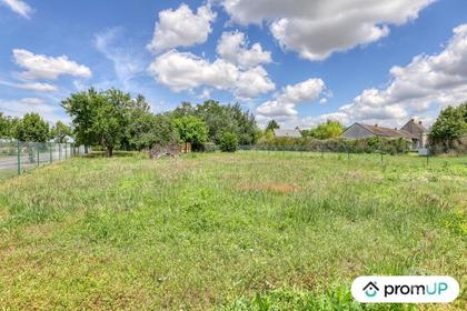 Vente Terrain St Quentin sur Indrois Indre-et-Loire - Photos Vivastreet (VT906) Terrain constructible de 1 256 m²