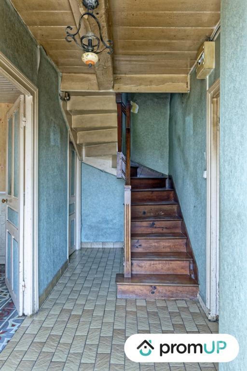 Vente Maison Finistère Loc Eguiner St Thegonnec - 29410 - Photos Vivastreet (V5957) Corps de ferme à rénover avec maison de 5 pièces situé à