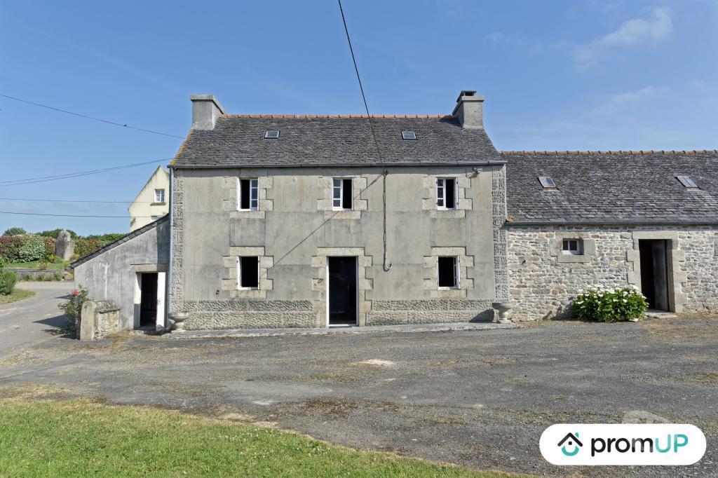 Vente Maison Finistère Loc Eguiner St Thegonnec - 29410 - Photos Vivastreet (V5957) Corps de ferme à rénover avec maison de 5 pièces situé à