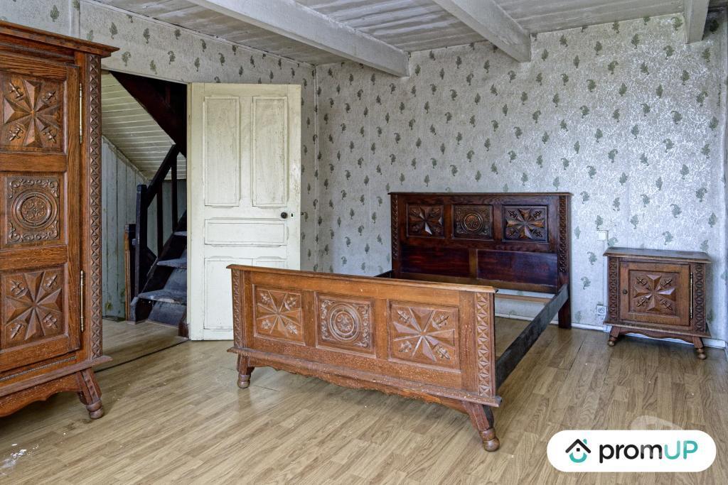 Vente Maison Finistère Loc Eguiner St Thegonnec - 29410 - Photos Vivastreet (V5957) Corps de ferme à rénover avec maison de 5 pièces situé à