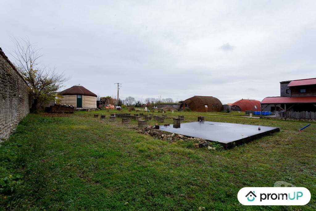 Terrain à vendre Charente-Maritime Bernay St Martin - 17330 - Photos Vivastreet (VT1145) Terrain constructible pour une maison écologique en