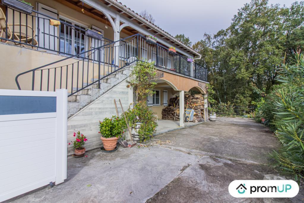 Vente Maison Dordogne Terrasson Lavilledieu - 24120 - Photos Vivastreet (VM3898) Maison individuelle de 205m² située à...