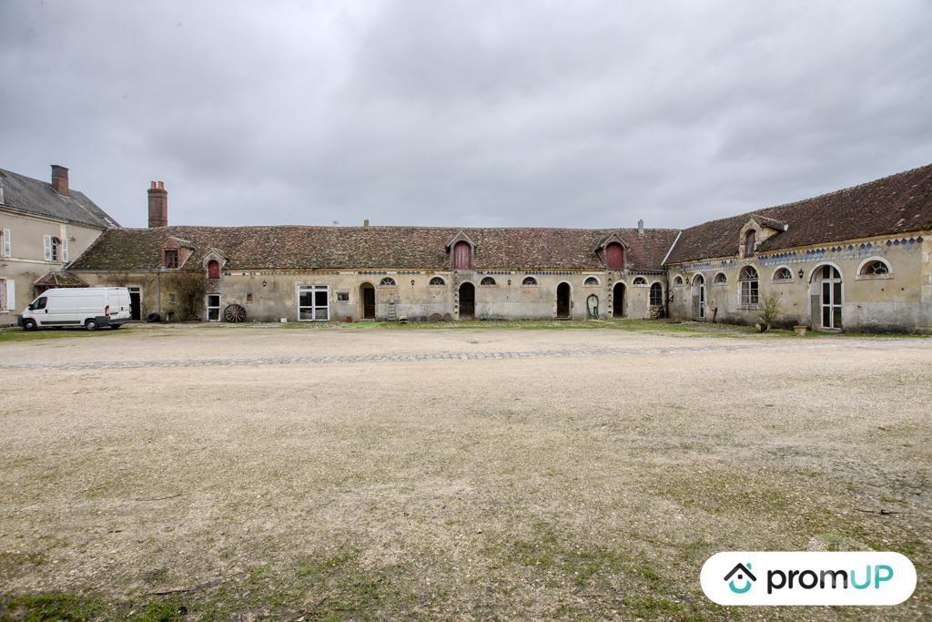 Vente Maison Eure-et-Loir Nogent le Rotrou - 28400 - Photos Vivastreet (VM2990) Belle maison de 400 m²