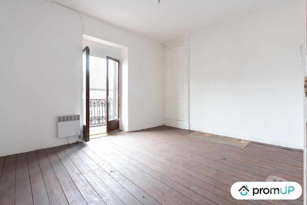 Vente Maison Lot-et-Garonne Fumel - 47500 - Photos Vivastreet (VM562) Grande maison en pierre à rénover de 190m2
