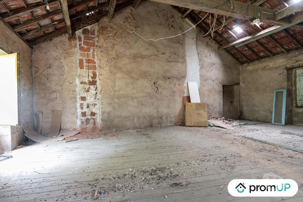 Vente Maison Lot-et-Garonne Fumel - 47500 - Photos Vivastreet (VM562) Grande maison en pierre à rénover de 190m2