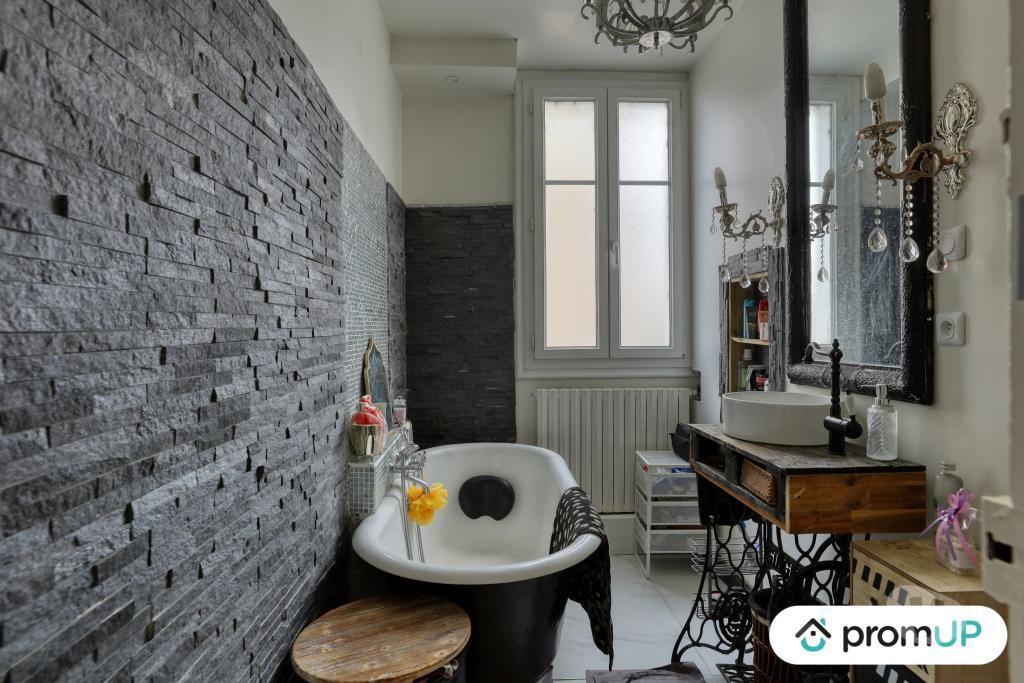 Vente Maison Indre-et-Loire Tours - Photos Vivastreet (V6390) Maison ancienne de 73 m2 au Prebendes à Tours centre