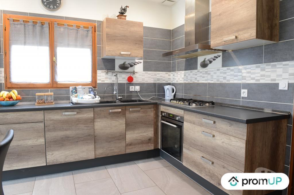 Vente Maison Gironde Port Ste Foy et Ponchapt - 33220 - Photos Vivastreet (V6416) Maison individuelle de 148 m2 à...
