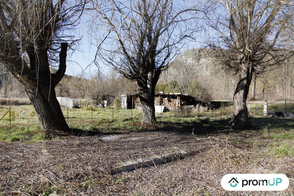 Terrain à vendre Alpes-de-Haute-Provence Barreme - 04330 - Photos Vivastreet (V6464) Terrain constructible de 1000 m2 à BARRÊME