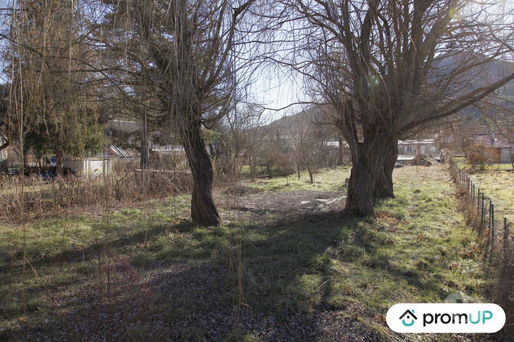 Terrain à vendre Alpes-de-Haute-Provence Barreme - 04330 - Photos Vivastreet (V6464) Terrain constructible de 1000 m2 à BARRÊME