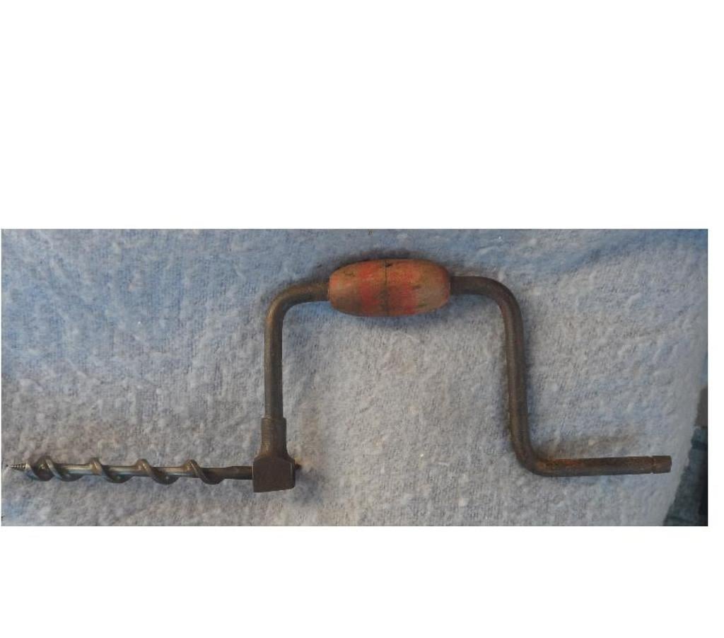  Hérault Castries - 34160 - Photos Vivastreet Vilebrequin manuel + mèche à bois de 16 vendu avec 