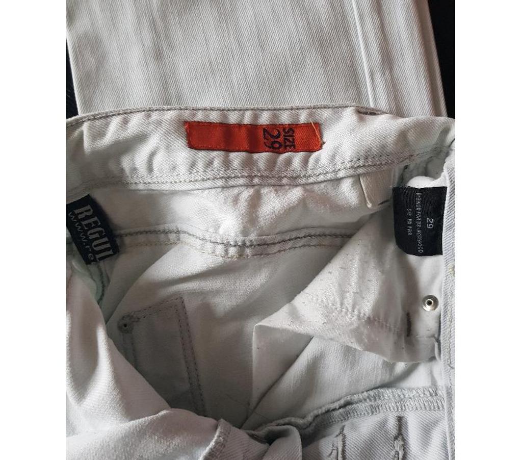 Vêtements occasion Doubs Sochaux - 25600 - Photos Vivastreet un Jeans Redskins W29 L30