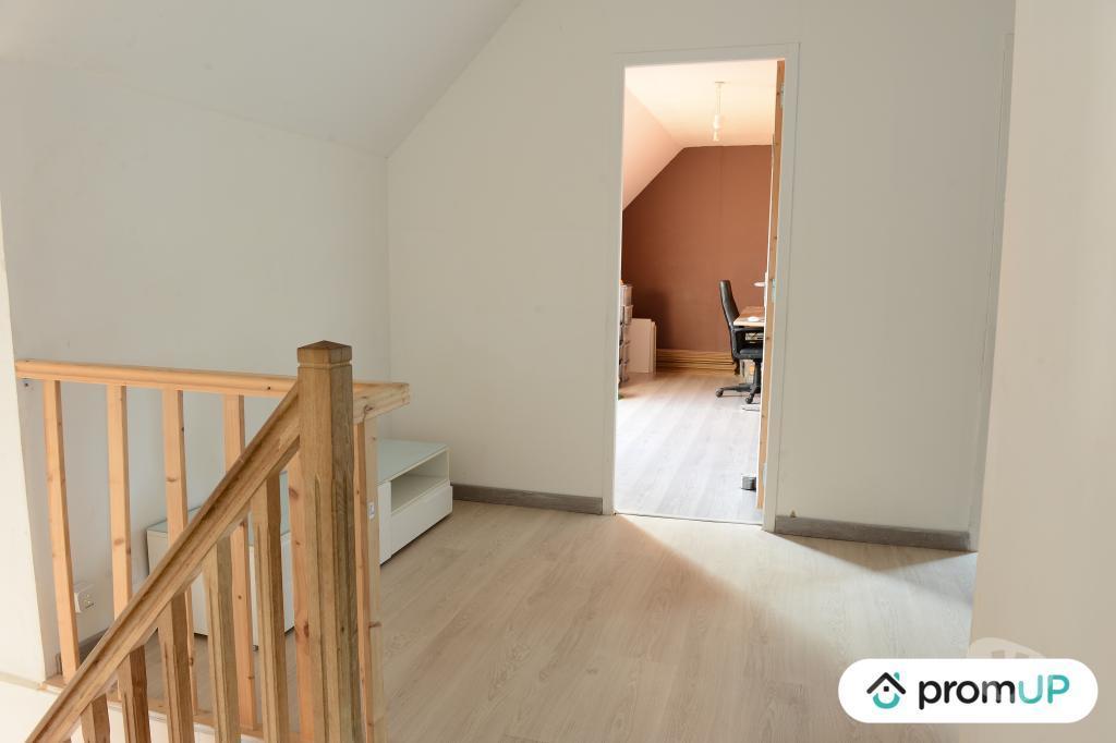 Vente Maison Corrèze Nonards - 19120 - Photos Vivastreet (V4852) Belle maison contemporaine rénovée avec piscine et...