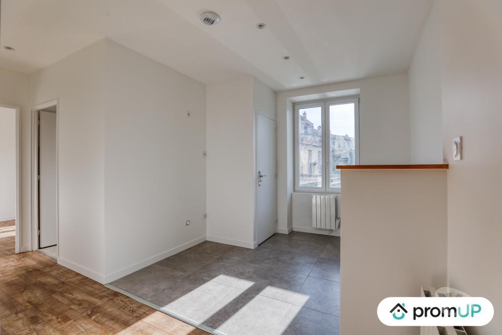 Appartements à vendre Puy-de-Dôme Clermont Ferrand - Photos Vivastreet (V6474) Appartement de 74 m2 à CLERMONT-FERRAND