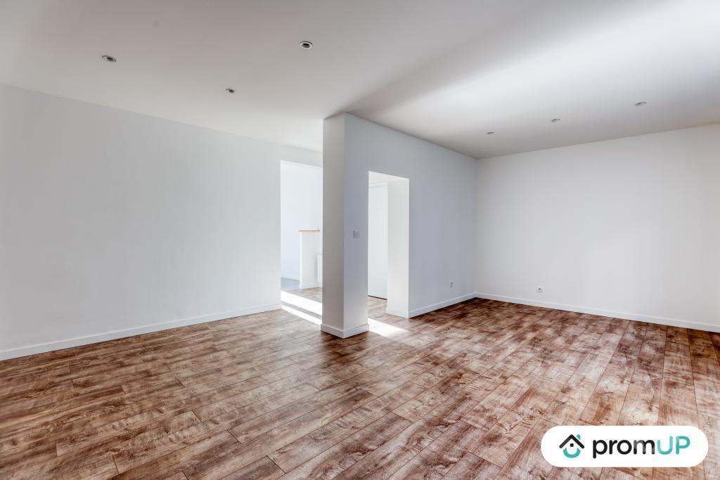 Appartements à vendre Puy-de-Dôme Clermont Ferrand - Photos Vivastreet (V6474) Appartement de 74 m2 à CLERMONT-FERRAND