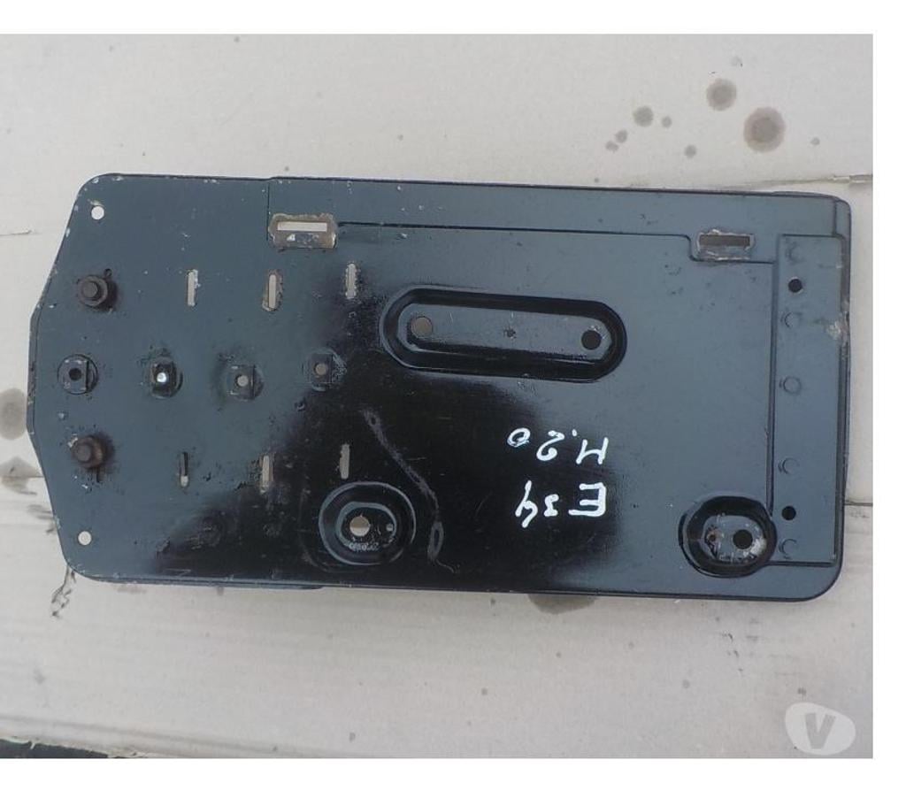 Pièces et services auto Pyrénées-Orientales Perpignan - Photos Vivastreet bac a batterie bmw e34 phase 1 moteur m20