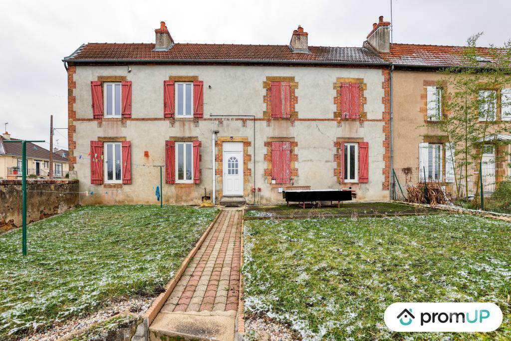 Vente Immeuble Allier Yzeure - 03400 - Photos Vivastreet (V6480) Immeuble de 165 m2 à YZEURE
