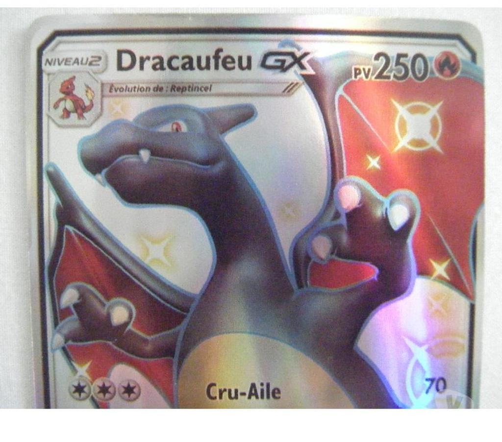 Collection Landes Tosse - 40230 - Photos Vivastreet Carte Pokémon Dracaufeu GX Shiny neuve ultra rare réplique