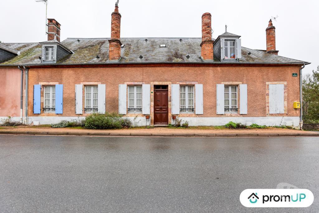 Vente Maison Allier Herisson - 03190 - Photos Vivastreet (V6492) Maison ancienne de 300 m2 à HÉRISSON