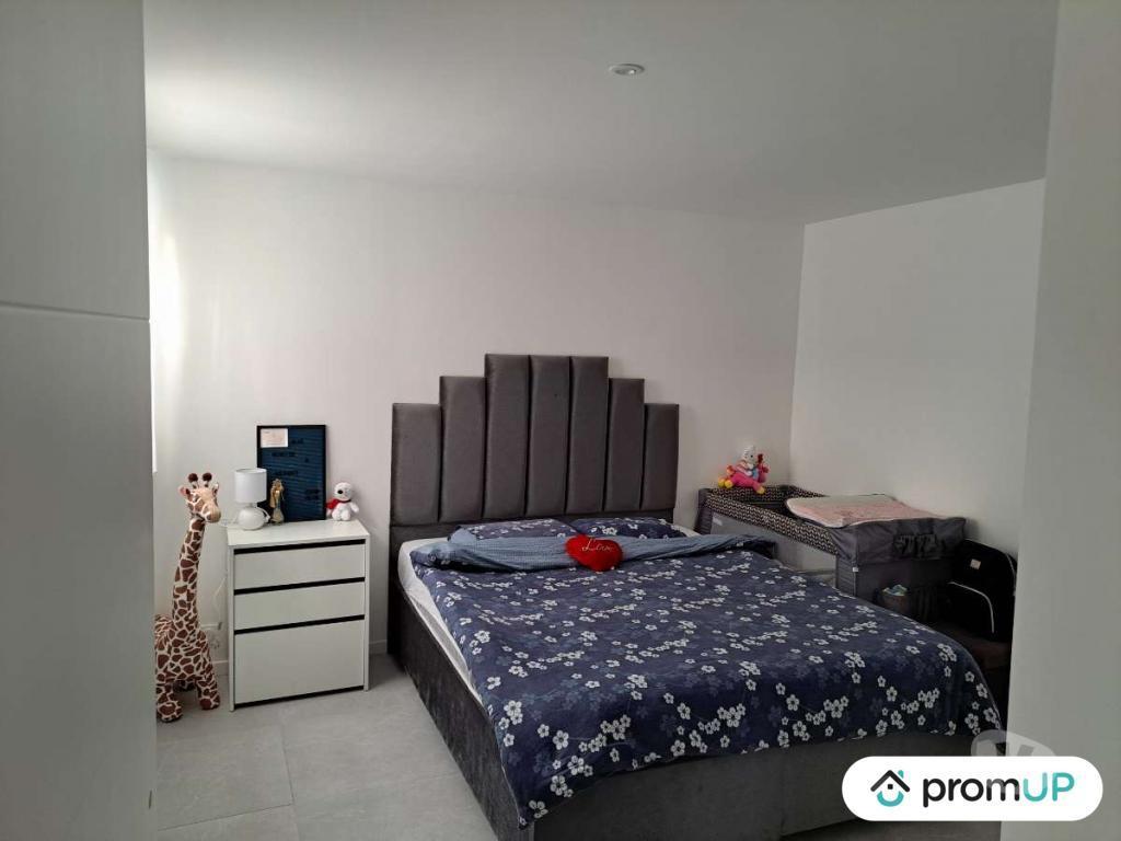 Appartements à vendre Ain Oyonnax - Photos Vivastreet (V4990) immeuble de rapport - Appartement de 70m² situé à Oyonnax