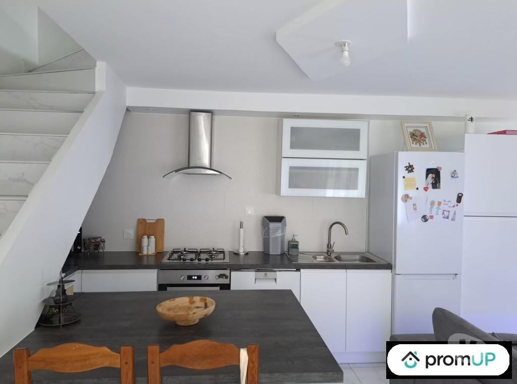 Appartements à vendre Ain Oyonnax - Photos Vivastreet (V4979) immeuble de rapport - à Oyonnax à 1h de Lyon et Genève
