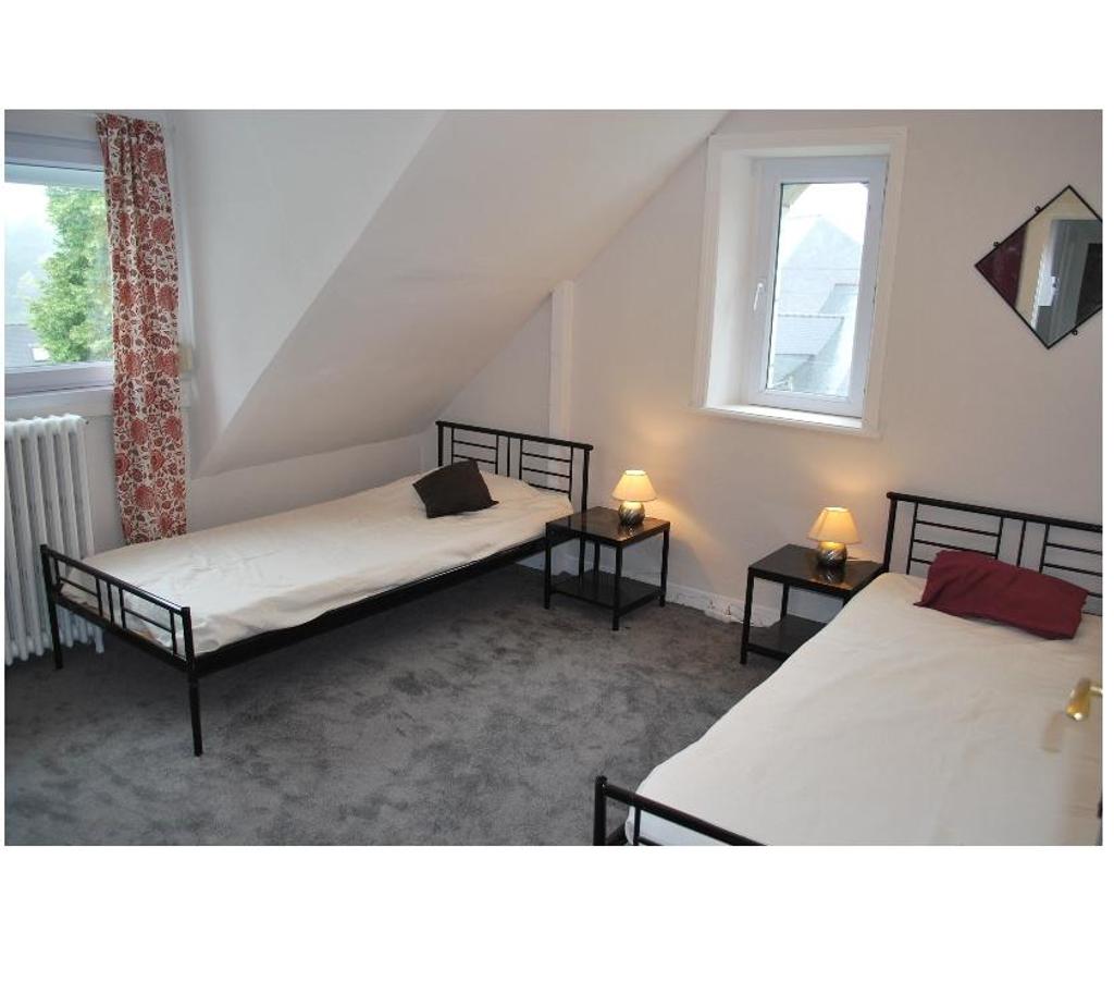 Appartement meublé Finistère Morlaix - 29600 - Photos Vivastreet C2 chambre ADSL jardin, terrasse MORLAIX Coastsehro