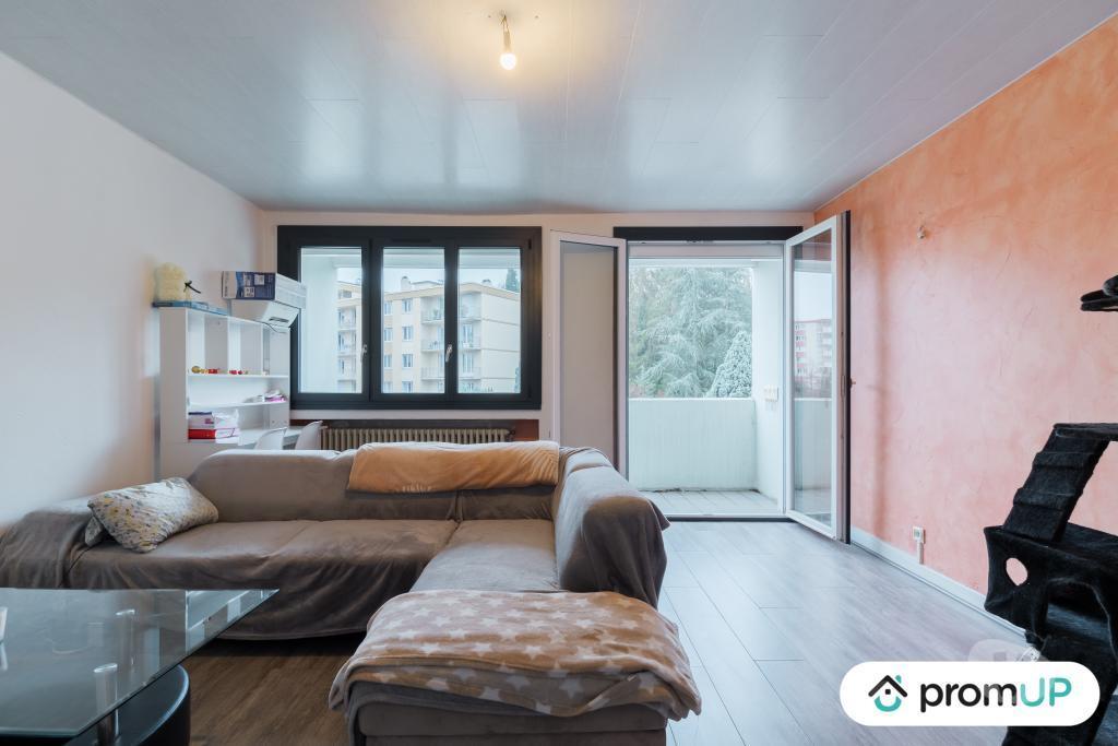 Appartements à vendre Loire St Etienne - Photos Vivastreet (V6494) Appartement de 55 m2 à Saint-Etienne