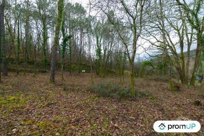 Terrain à vendre Prayssac Lot - Photos Vivastreet (V6505) Terrain constructible de 8375 m2 à Prayssac