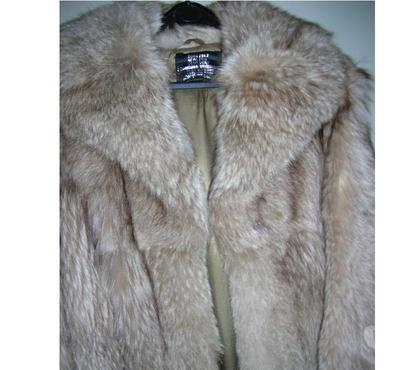 Vêtements occasion Leguevin Haute-Garonne - Photos Vivastreet Trois-quarts, en poils de chèvre du Tibet