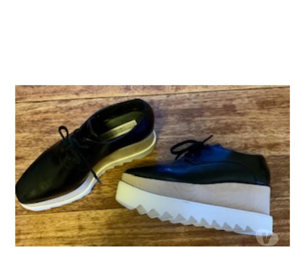 Chaussures Val-de-Marne Villejuif - 94800 - Photos Vivastreet Chaussure Stell Mc cartney compensées noire d'occasion.P36