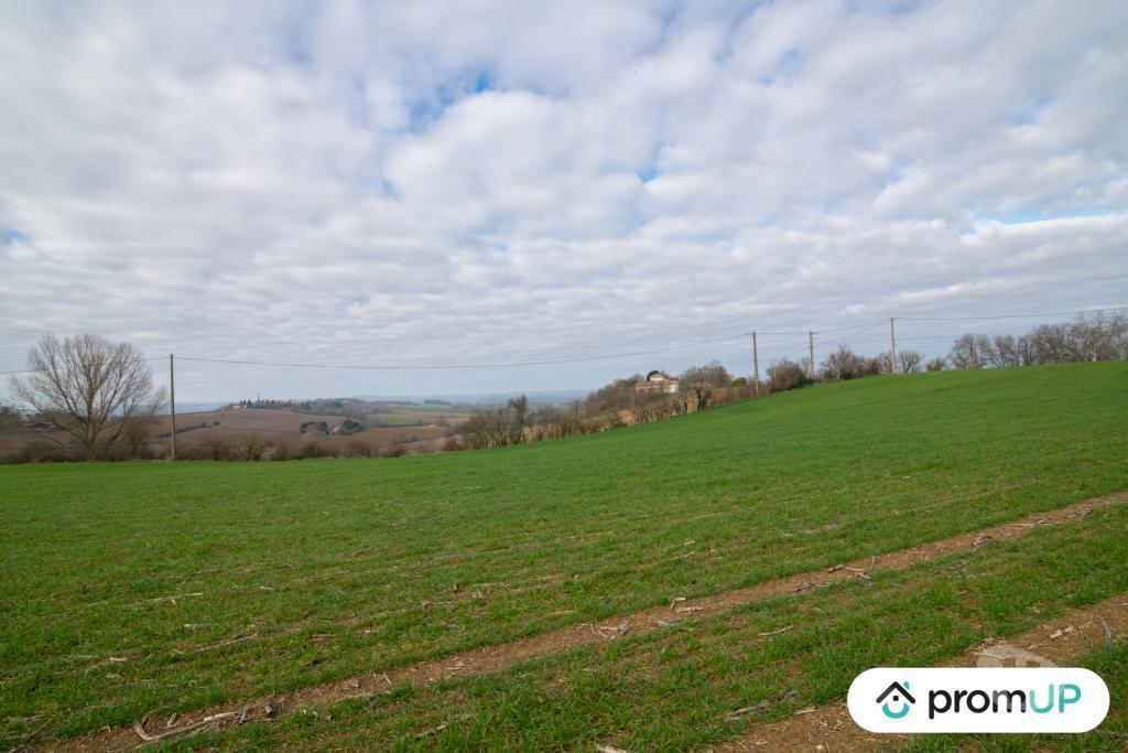 Terrain à vendre Gers Sempesserre - 32700 - Photos Vivastreet (V6511) Terrain agricole de 6000 m2 à SEMPESSERRE
