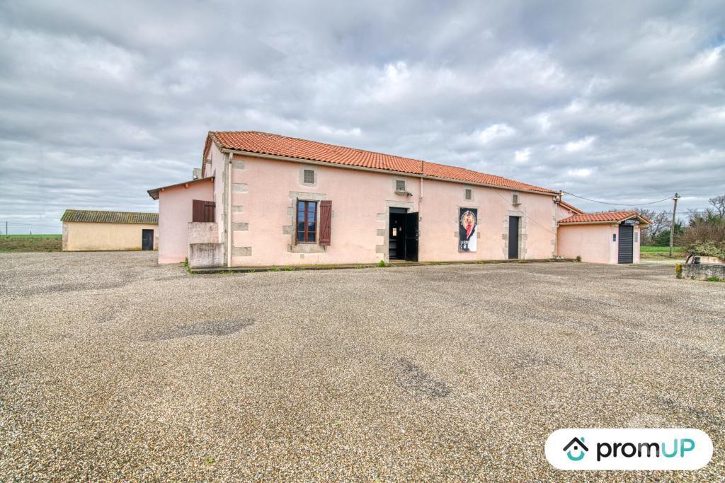 Fond de Commerce a vendre Gers Sempesserre - 32700 - Photos Vivastreet (V6509) Local commercial de 320 m2 à SEMPESSERRE