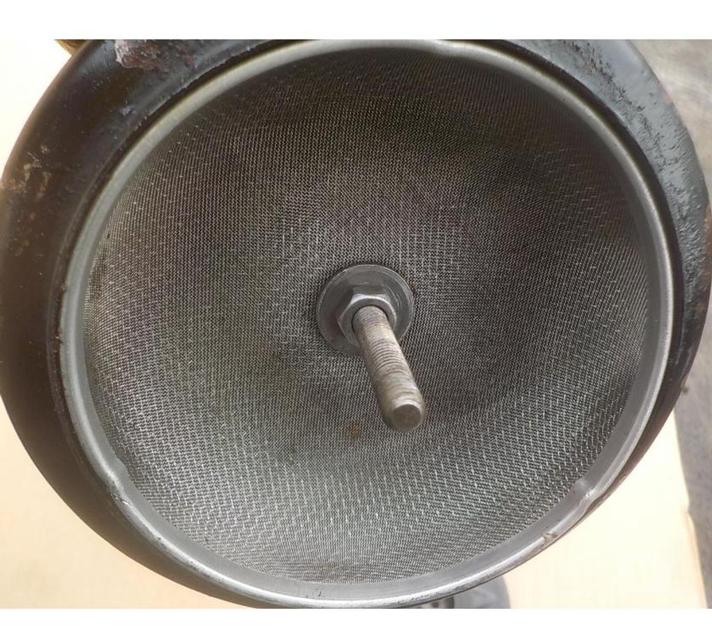 Pièces et services auto Pyrénées-Orientales Perpignan - Photos Vivastreet bocal metal direction assistee bmw e32 bmw e34 v8 et m5