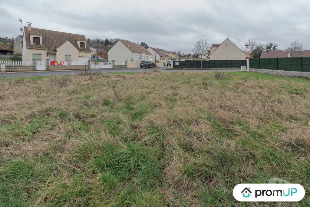 Terrain à vendre Seine-et-Marne Montigny Lencoup - 77520 - Photos Vivastreet (V6530) Terrain constructible de 651 m2 à Montigny-Lencoup