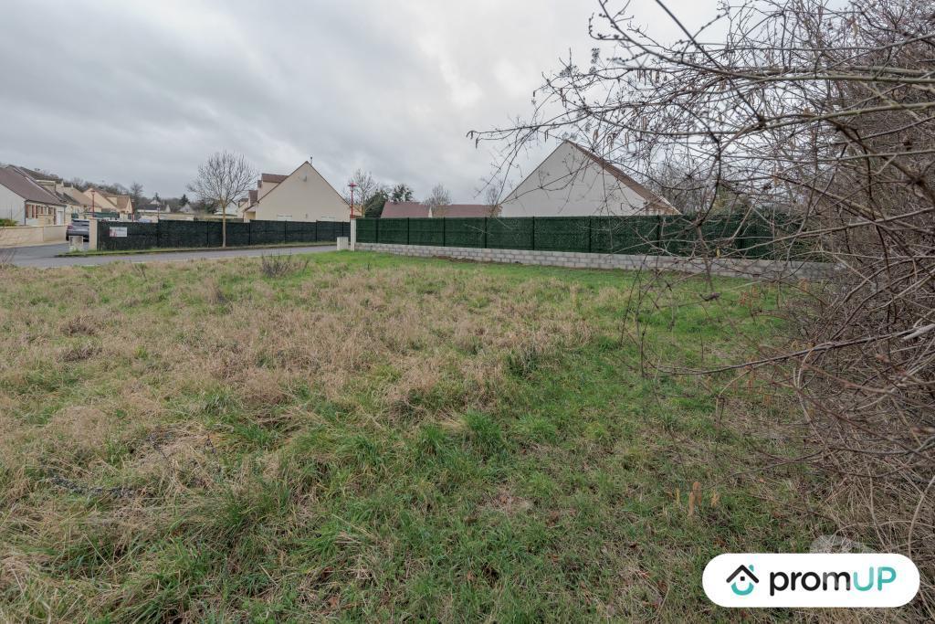 Terrain à vendre Seine-et-Marne Montigny Lencoup - 77520 - Photos Vivastreet (V6530) Terrain constructible de 651 m2 à Montigny-Lencoup